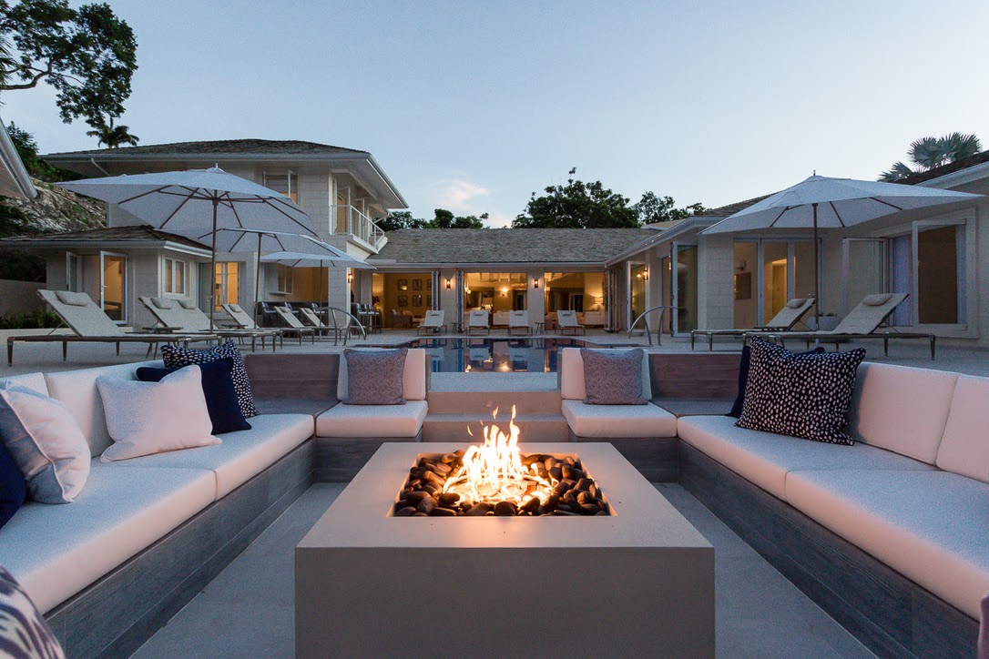 Outdoor Fire Pit